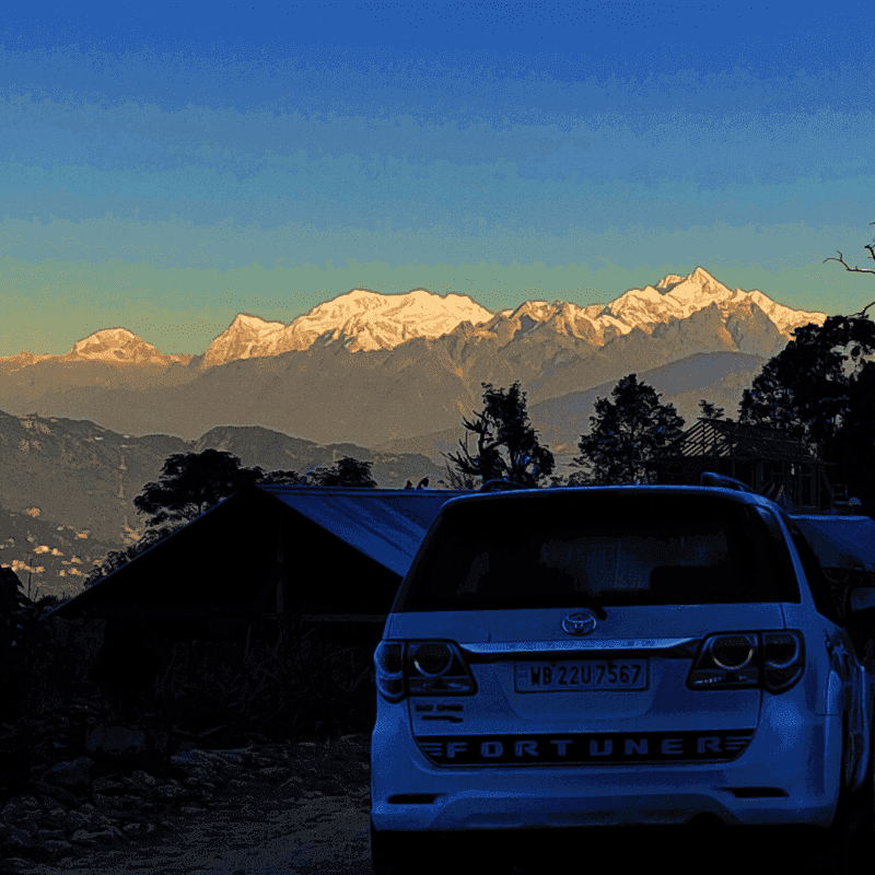 Panoramic Kangchenjunga