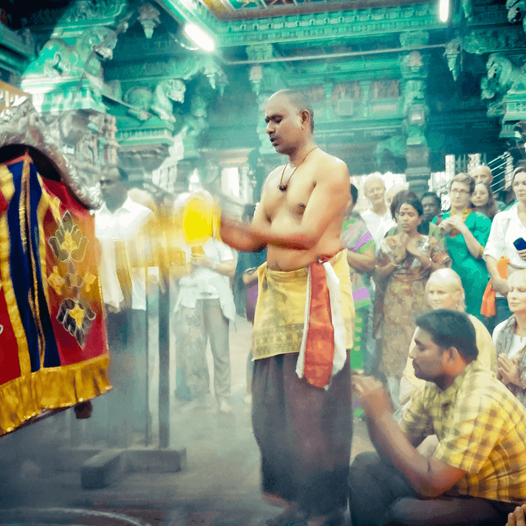Aarti at Meenakshi Temple